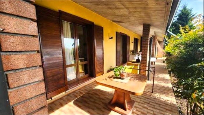 Casa con 6 locali in vendita in Via Bellimadore, Montorso Vicentino