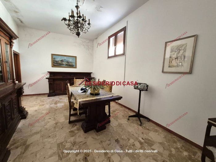 Appartamento con 5 locali in vendita in Via Porta Palermo, Centro Storico, Mazara del Vallo