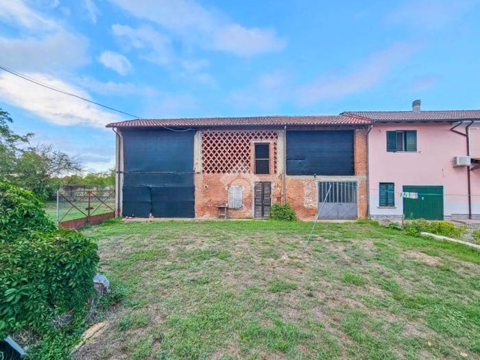 Casa bilocale in vendita in Strada Provinciale ex Strada Statale bis dei Giovi, Litta Parodi, Alessandria