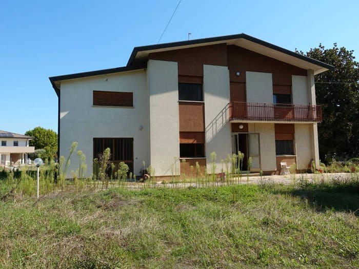 Casa con 6 locali in vendita in Via San Martino, Saccolongo