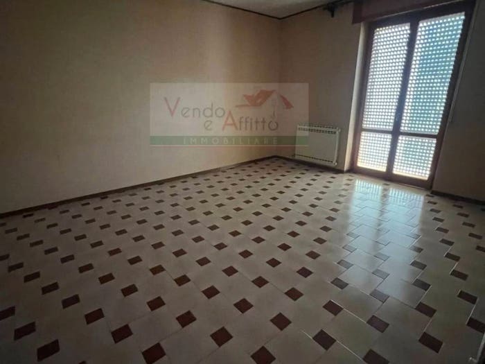 Appartamento con 6 locali in vendita in Montenero di Bisaccia