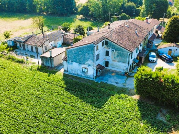 Casa trilocale in vendita in Via Po Barna, Correggio Micheli, Bagnolo San Vito