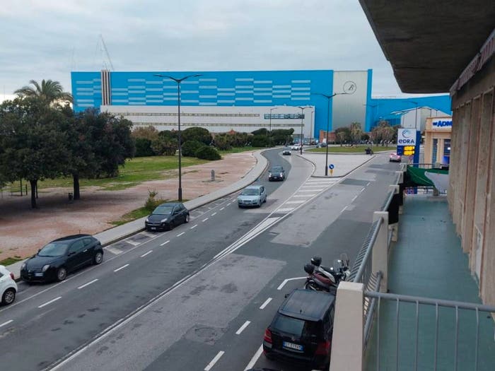 Appartamento con 6 locali in vendita in Viale Italia, Accademia Terrazza Mascagni, Livorno