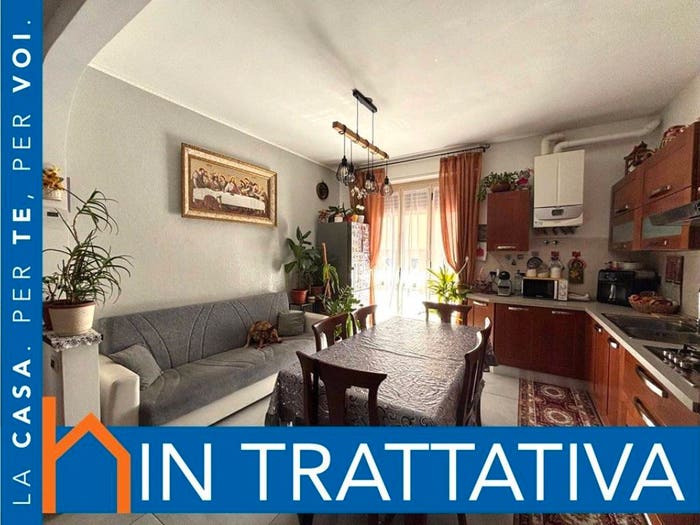 Appartamento trilocale in vendita in Via Cavalier Giuseppe Binaghi, Centro, Malnate