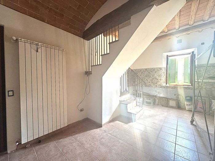 Casa con 6 locali in vendita in Via Bernardo Ciurini, Petrazzi, Castelfiorentino