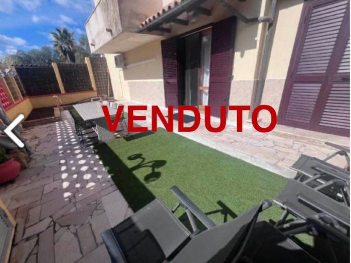 Appartamento con 6 locali in vendita in La Maddalena