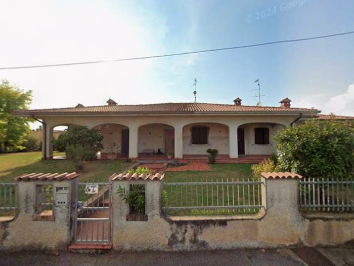 Casa trilocale in vendita in Via Levantio da G, Centro, Guidizzolo