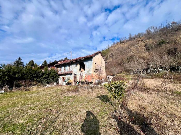 Casa quadrilocale in vendita in Regione Migliero, Corneliano d'Alba