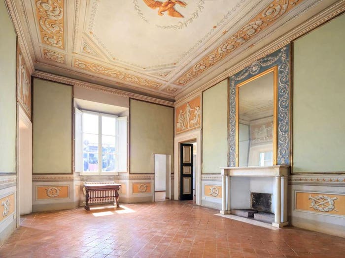 Appartamento con 6 locali in vendita in Via Santa Giustina, Piazza Napoleone San Michele, Lucca
