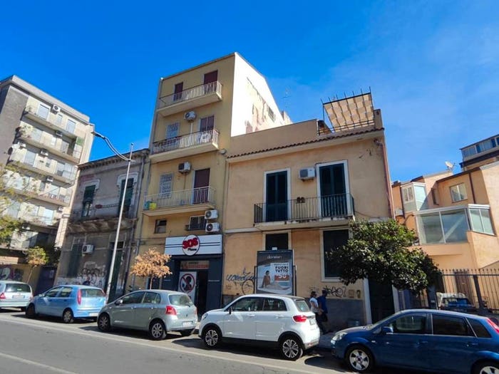Appartamento trilocale in vendita in Corso Delle Province, Province Veneto, Catania