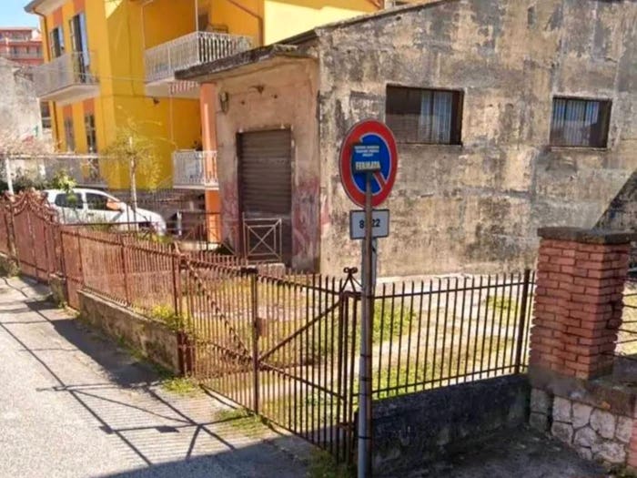 Casa trilocale in vendita in Via Stazione, Montefalcione
