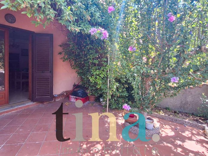 Appartamento con 5 locali in vendita in Viale Vittorio Veneto, Montescudaio