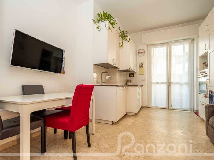 Appartamento bilocale in vendita in Via Gabriele Camozzi, Baggio, Milano