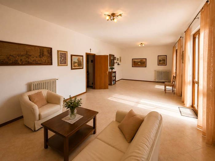 Appartamento con 5 locali in vendita in Titignano Visignano, Cascina