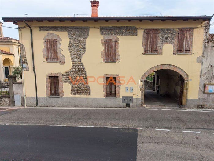 Casa con 6 locali in vendita in Via dei Dossi, Mornico al Serio