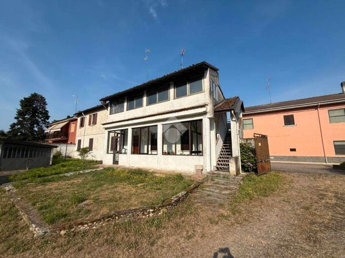 Appartamento quadrilocale in vendita in Vicolo C Colombo, Gravellona, Gravellona Lomellina