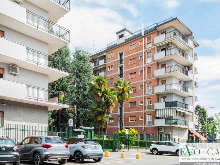 Appartamento bilocale in vendita in Via San Clemente, Centro, Cerro Maggiore