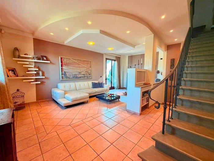 Casa con 5 locali in vendita in Via Giosuè Carducci, Fornacelle, Montemurlo