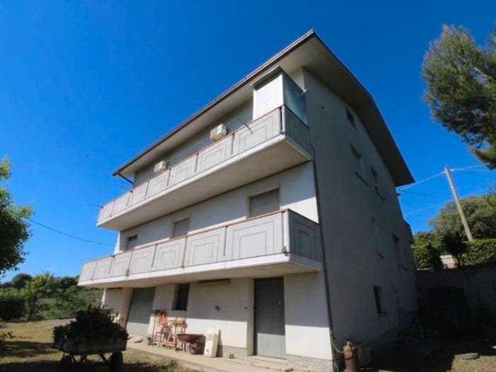 Casa con 5 locali in vendita in via Fosso Giardino, Centro, Martinsicuro