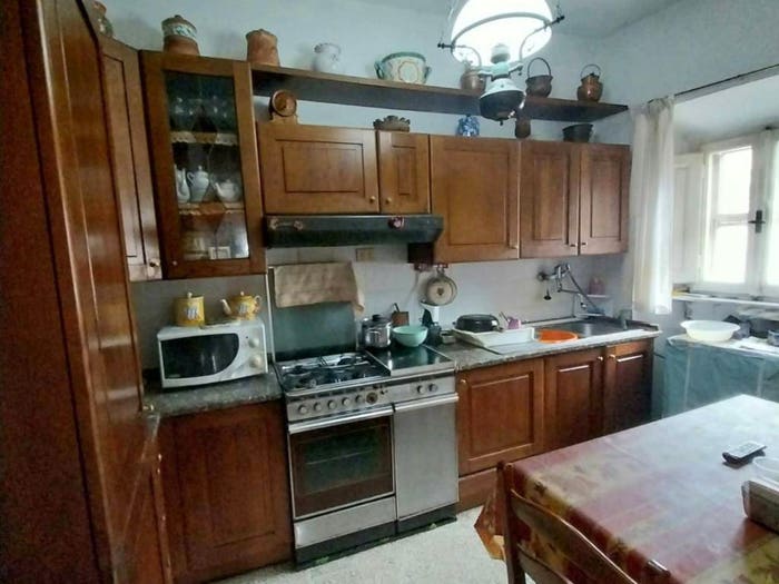 Casa con 6 locali in vendita in Centro, Calci