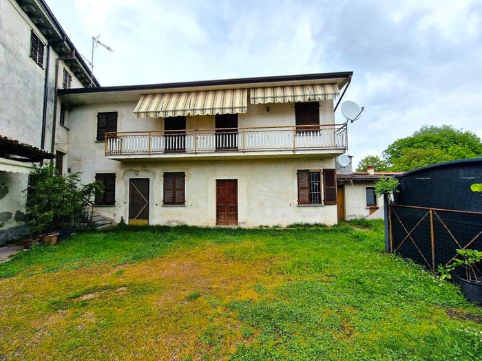 Casa con 6 locali in vendita in Via Roma, Centro, Mezzanino
