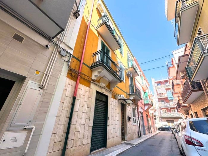 Appartamento quadrilocale in vendita in Via padova, Settefrati, Barletta