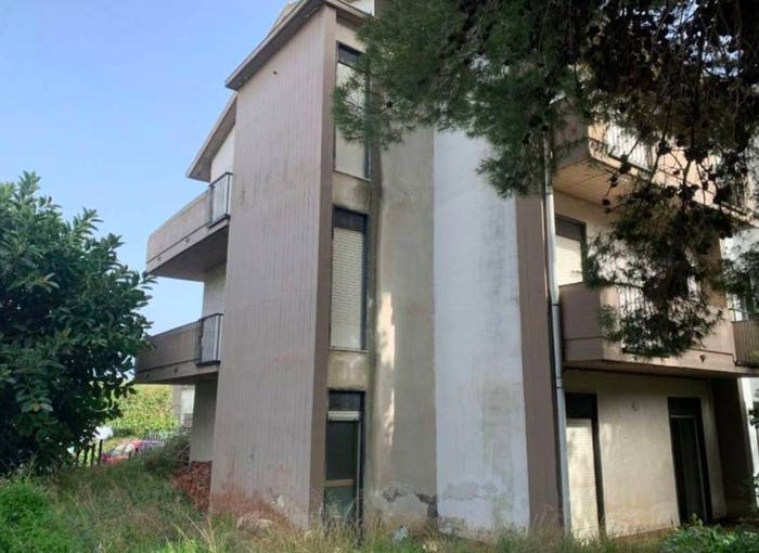 Appartamento con 6 locali in vendita in Via Stazione, Centro, Aci Castello