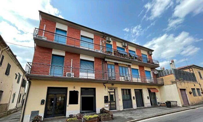 Appartamento con 5 locali in vendita in via per Iolo, Casale, Prato