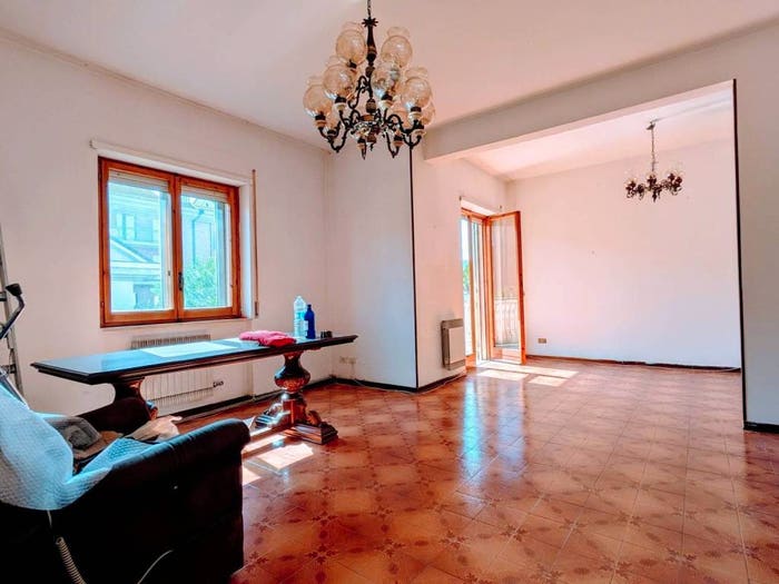 Appartamento con 5 locali in vendita in Viale Gabriele Veneziale, Centro, Isernia