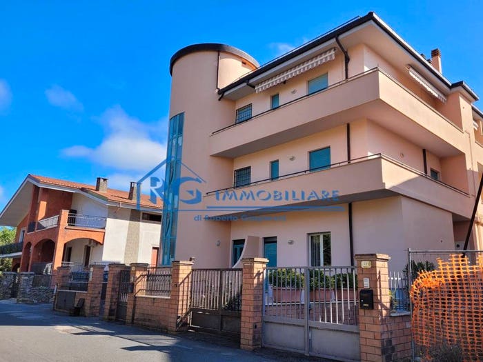 Appartamento bilocale in vendita in Via Romolo Vaselli, Centro, Castiglione in Teverina