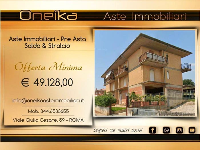 Appartamento con 6 locali in vendita in Via Michelangelo Buonarroti, Norma