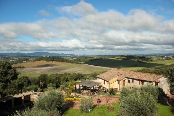 Casa con 6 locali in vendita in Monteriggioni