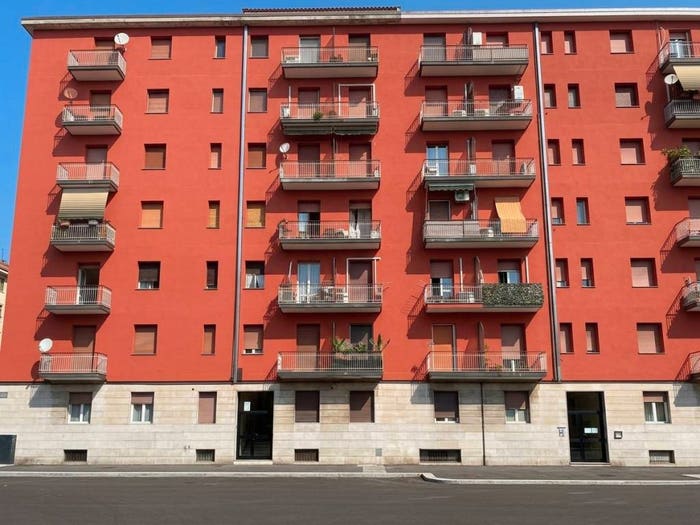 Appartamento quadrilocale in vendita in Via Milano, Centro, Cesano Boscone