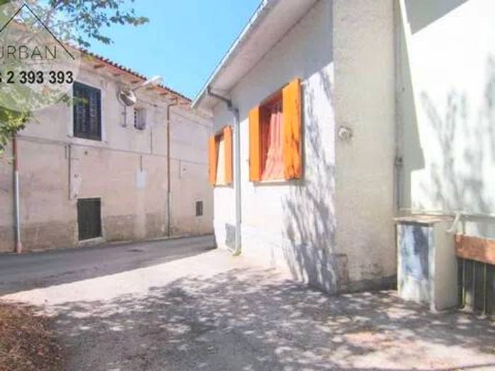 Casa con 5 locali in vendita in Via Santa Lucia, Centro, Pizzoli