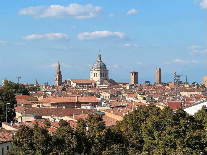 Appartamento con 6 locali in vendita in piazza dei Mille, Anconetta Gradaro, Mantova