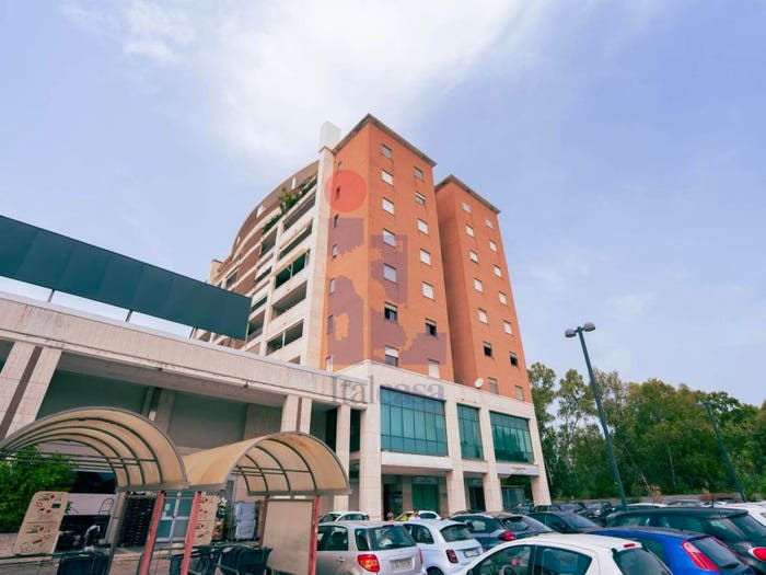 Appartamento quadrilocale in vendita in Viale Pier Luigi Nervi, Centro, Latina