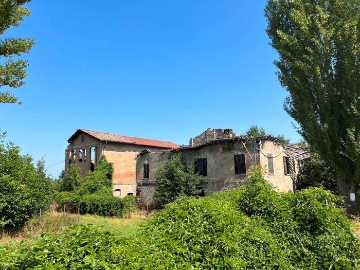 Casa con 6 locali in vendita in Strada Marzaglia, Cittanova Marzaglia, Modena