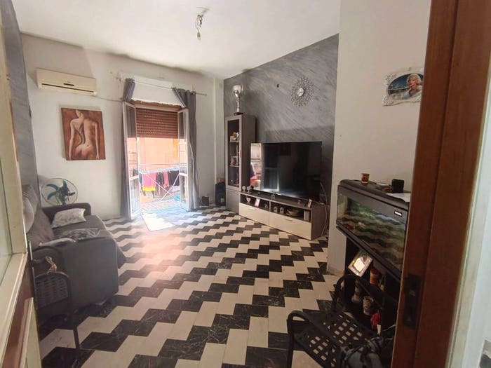 Appartamento trilocale in vendita in Via Felice Bisazza, Malaspina, Palermo