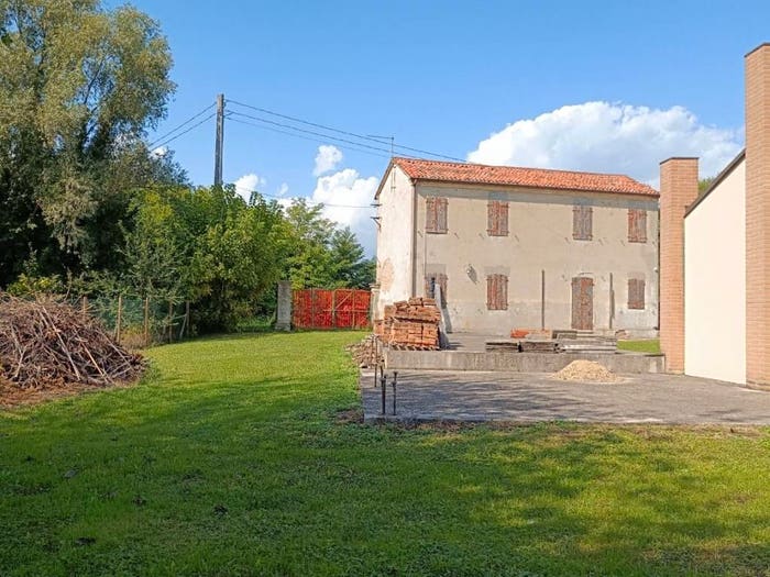 Casa quadrilocale in vendita in Via Seriola, Centro, Dolo