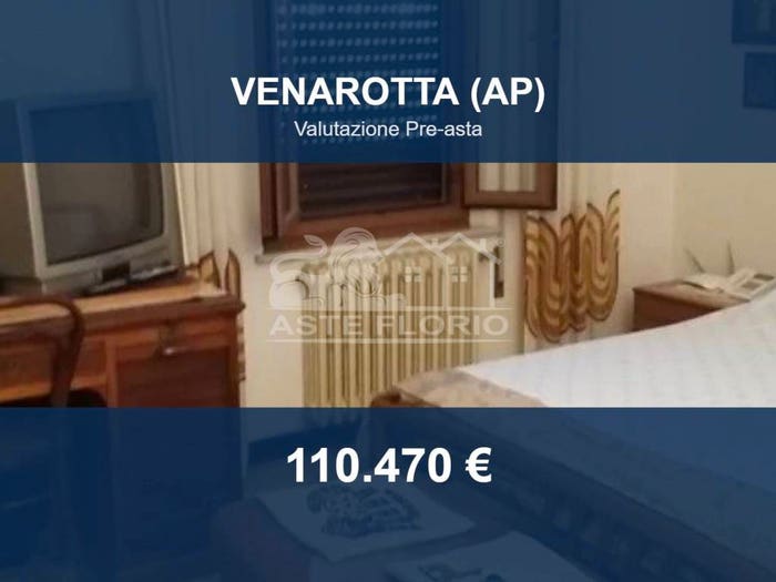 Appartamento con 5 locali in vendita in Via Euste Nardi, Centro, Venarotta