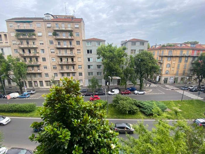 Appartamento bilocale in vendita in Viale Beatrice D'Este, Bocconi, Milano