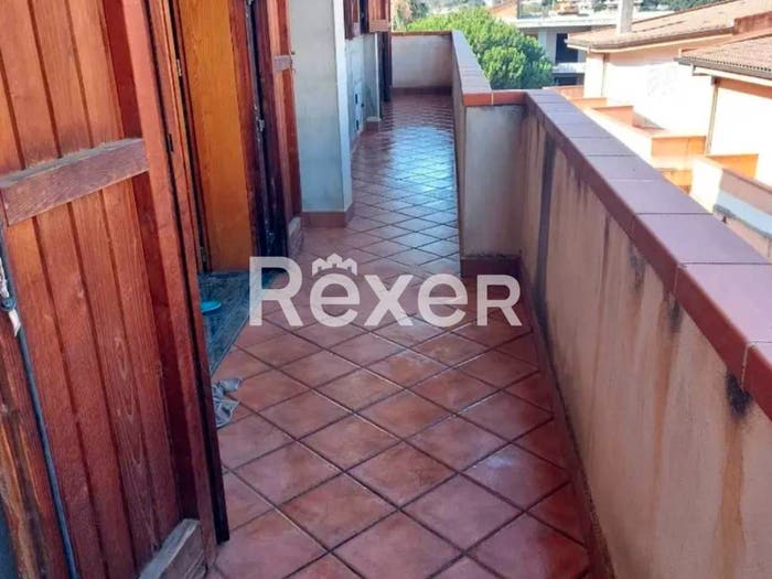 Appartamento con 5 locali in vendita in Via V Monti, Gioia Tauro