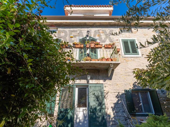 Casa quadrilocale in vendita in Via Pietro Coppo, Campanelle Costalunga, Trieste