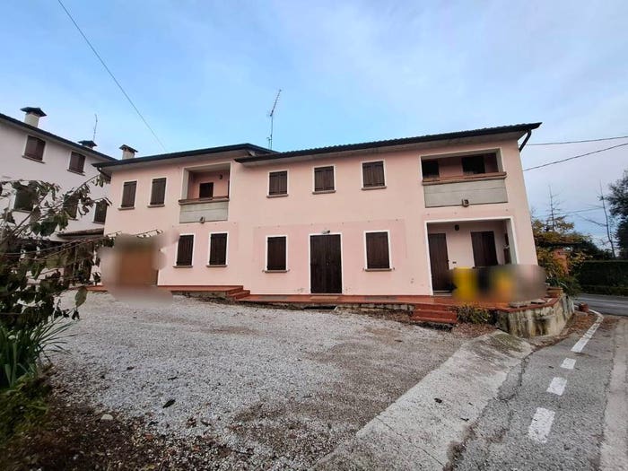 Casa quadrilocale in vendita in Centro, Farra di Soligo