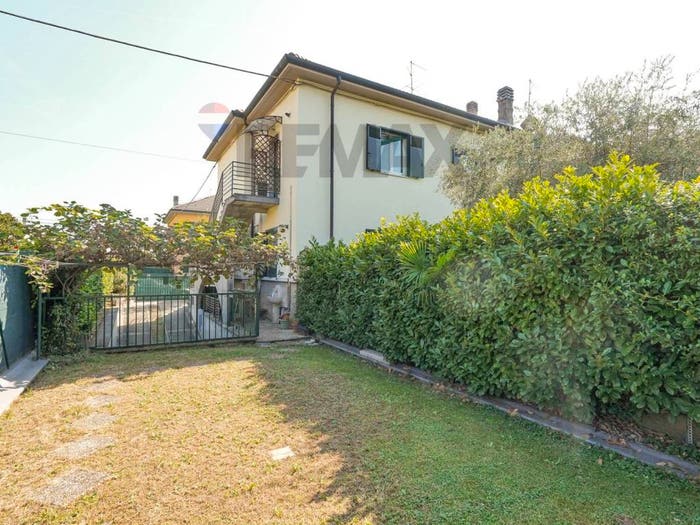 Casa trilocale in vendita in VIA TRIESTE, Brembo Mariano, Dalmine