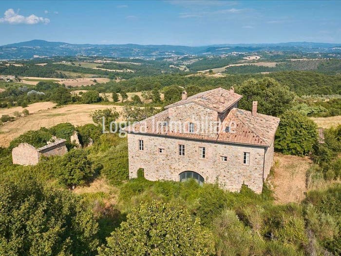 Casa con 6 locali in vendita in Località S Bartolomeo, Città della Pieve
