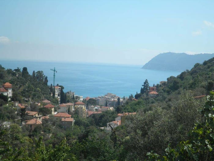 Casa con 6 locali in vendita in Via Solva Santa Croce, Alassio