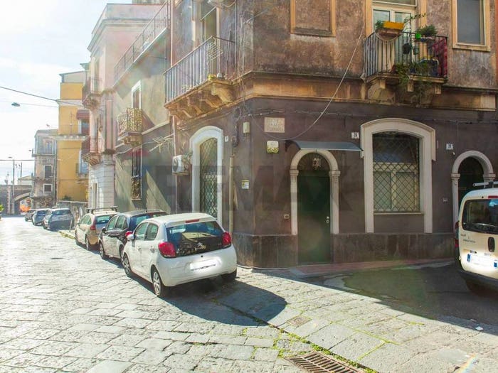 Appartamento bilocale in vendita in Via San Gaetano, Centro Storico, Catania