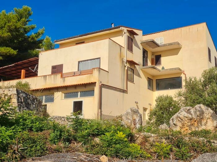 Casa con 6 locali in vendita in Via Esterna Monte Caputo, Monreale