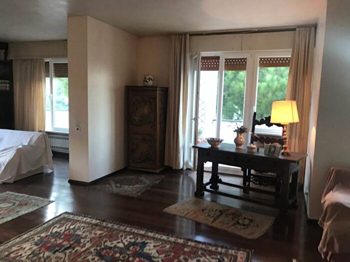 Appartamento con 5 locali in vendita in Via Santa Margherita, Adriatico, Ancona